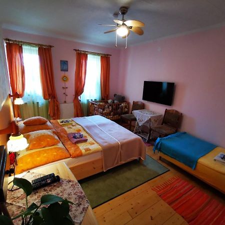 Katica Vendeghaz Somogyvar - Ladybird Villa Somogyvár Exterior foto