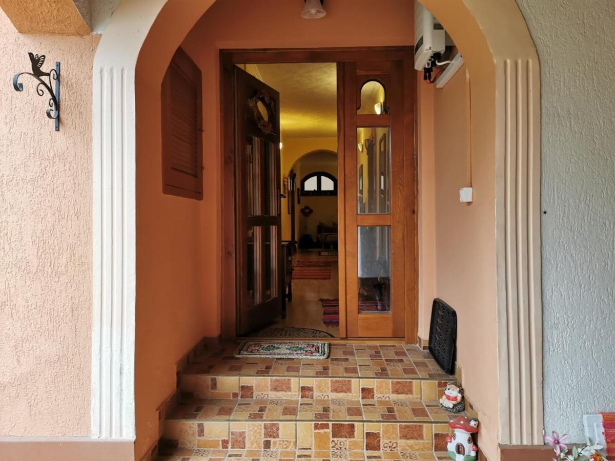 Katica Vendeghaz Somogyvar - Ladybird Villa Somogyvár Exterior foto