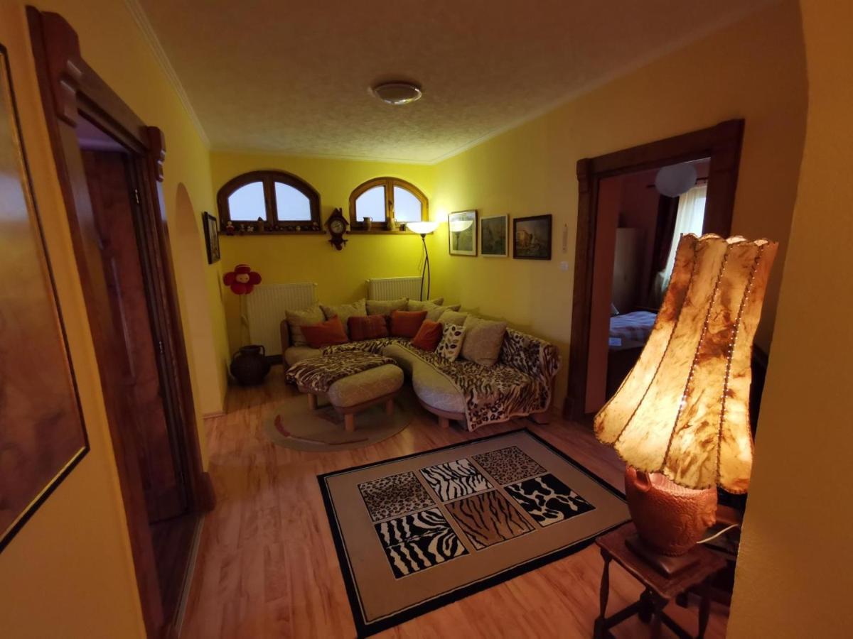 Katica Vendeghaz Somogyvar - Ladybird Villa Somogyvár Exterior foto